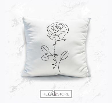 Семпла и модерна персонализирана възглавница за подарък с line art роза и име